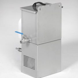 Aqua Clean OS-50 öljyseparaattori sivusta.